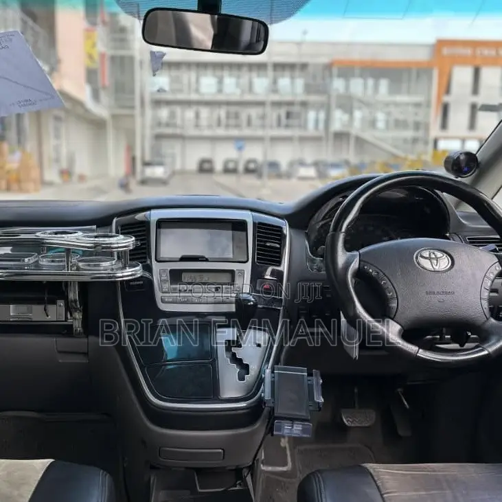 Toyota Alphard 2004 White