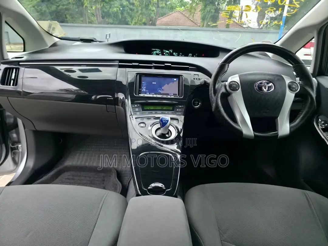 Toyota Prius 2010 Silver