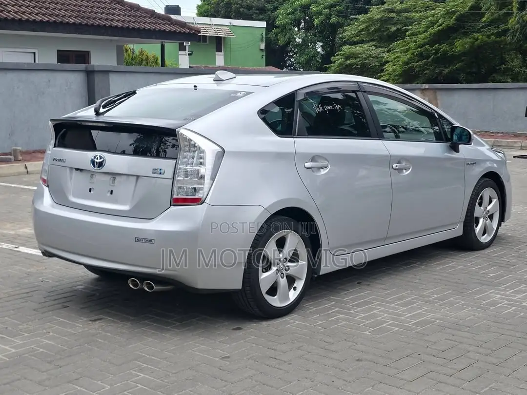Toyota Prius 2010 Silver
