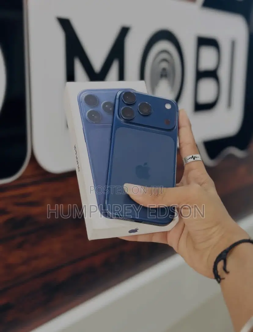 New Apple iPhone 17 Pro Max 256 GB Blue