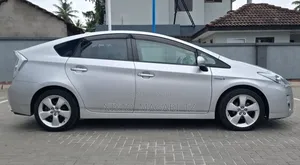 Toyota Prius 2010 Silver