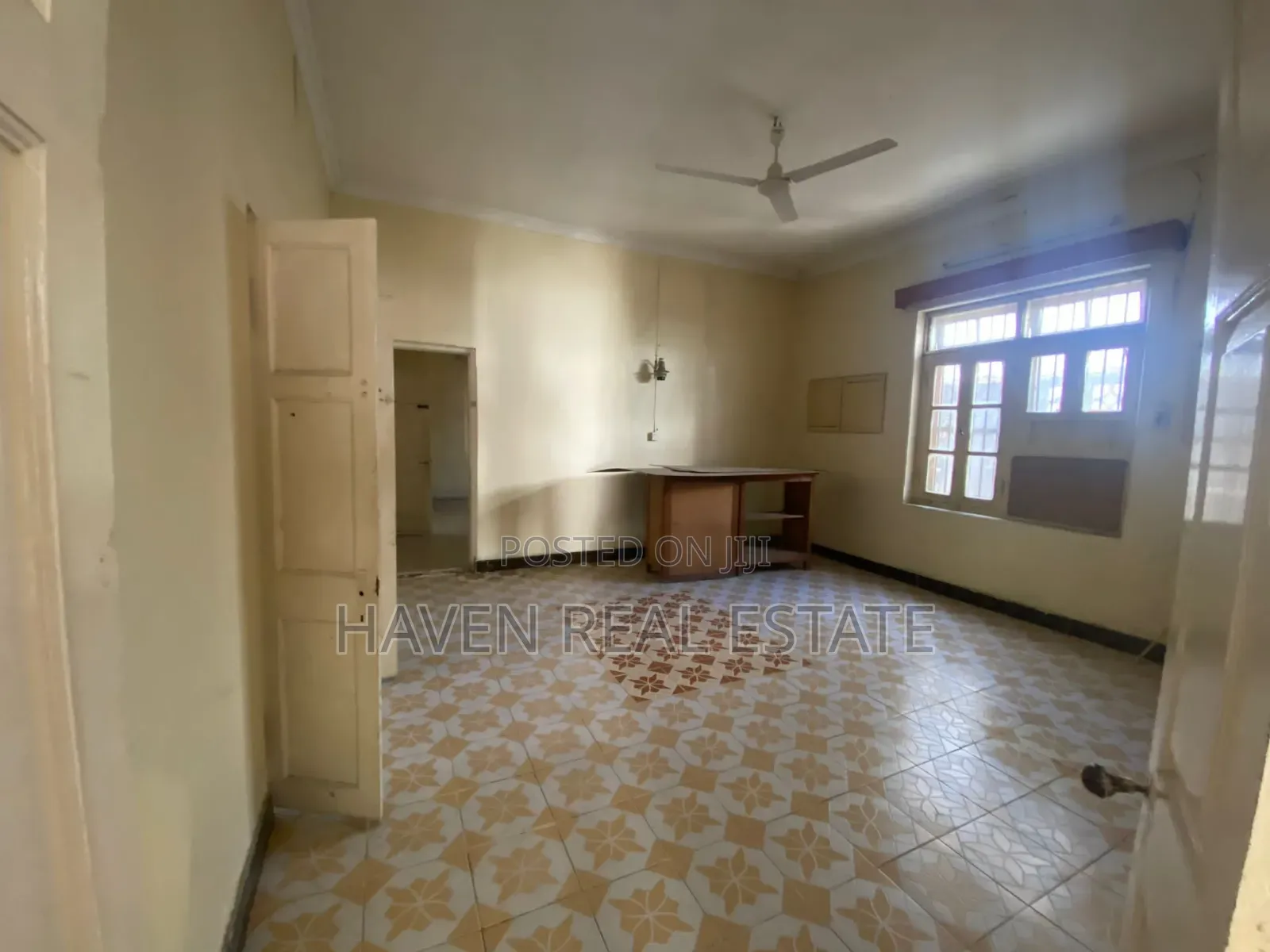 4bdrm House in Central for sale