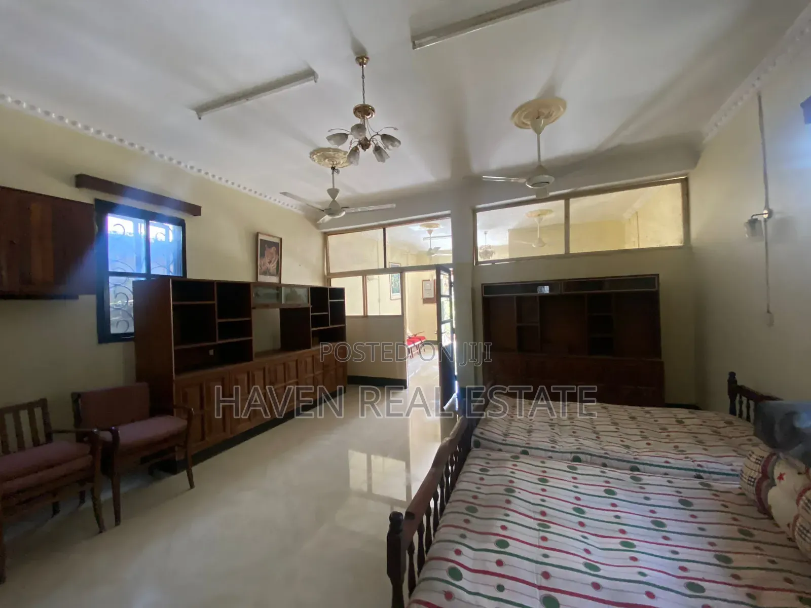 4bdrm House in Central for sale