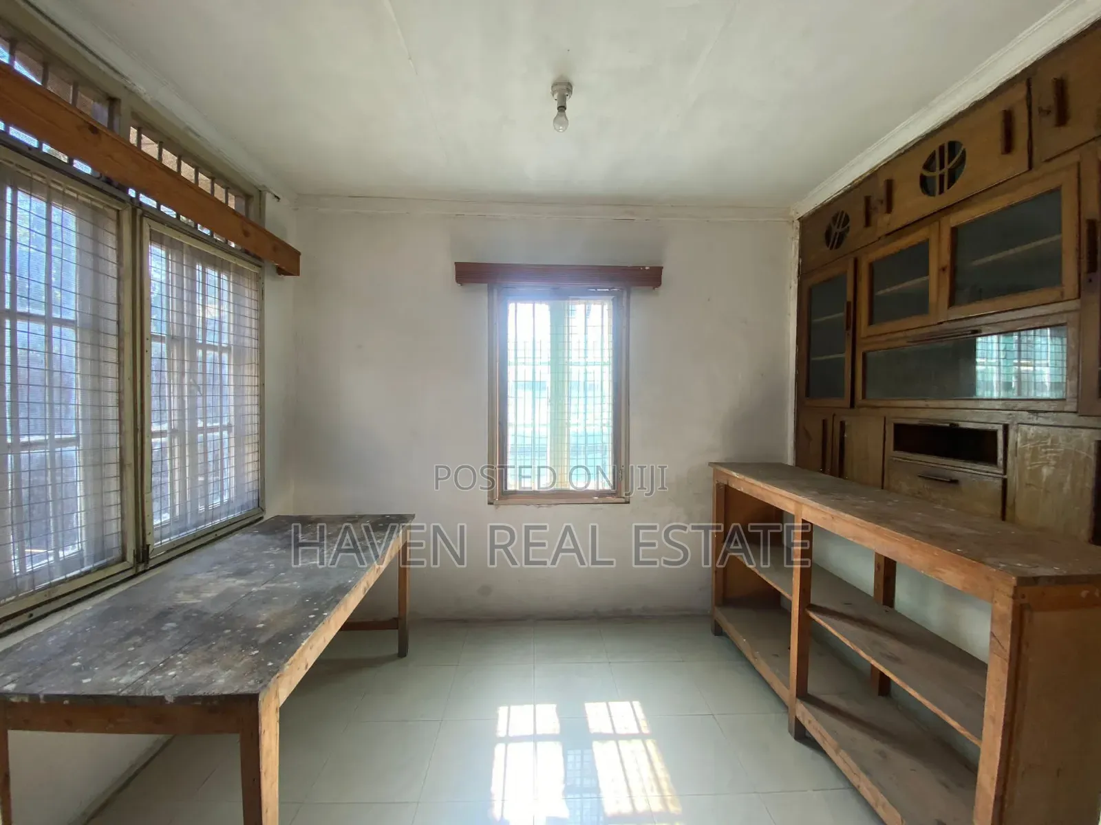 4bdrm House in Central for sale
