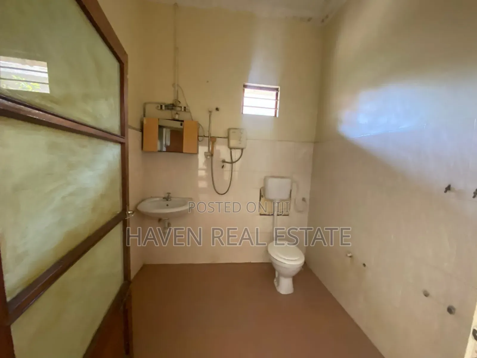 4bdrm House in Central for sale