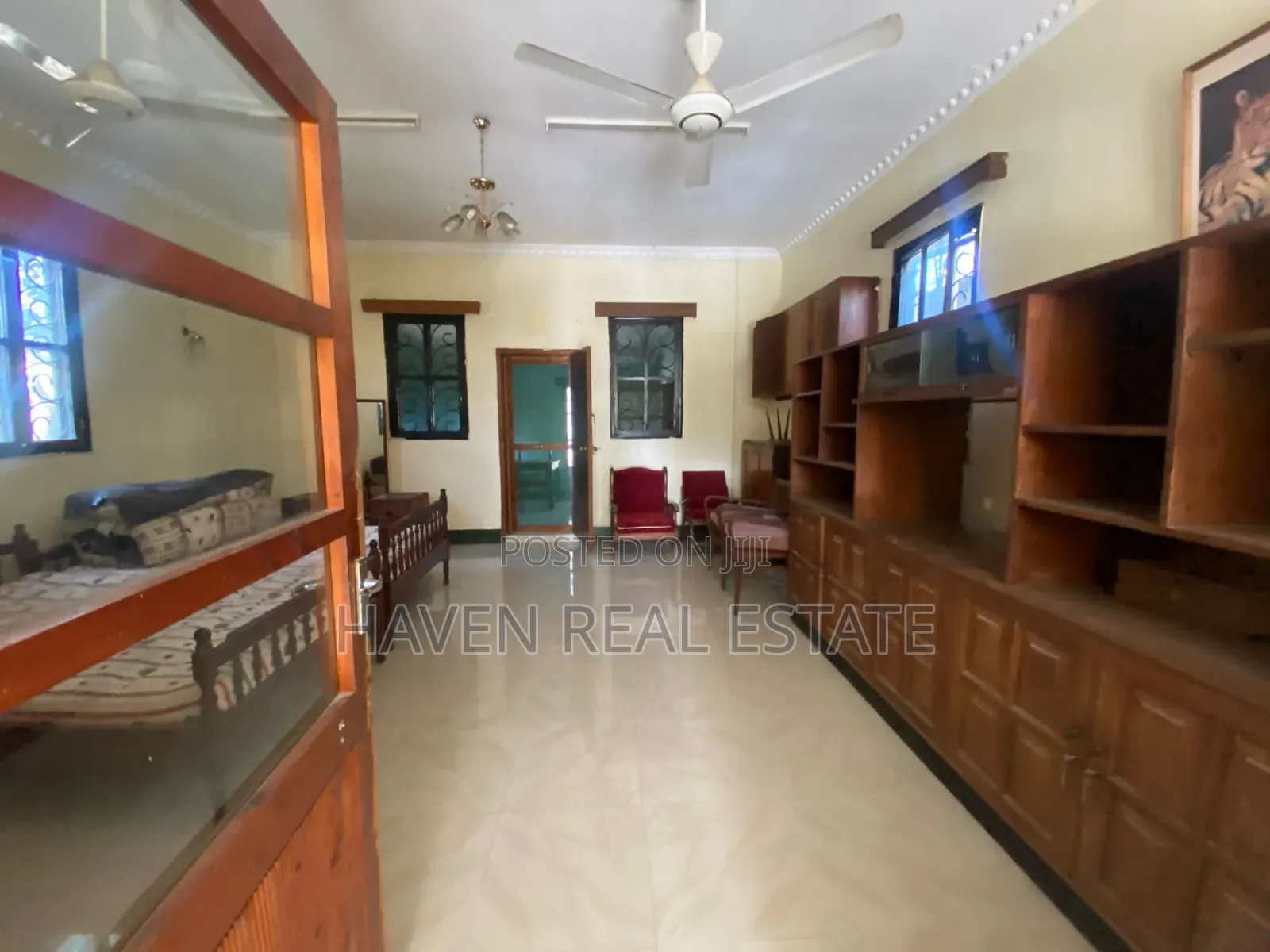 4bdrm House in Central for sale