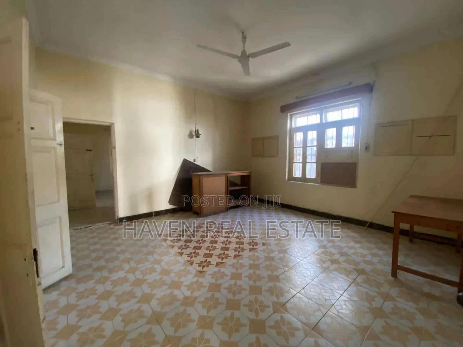 4bdrm House in Central for sale