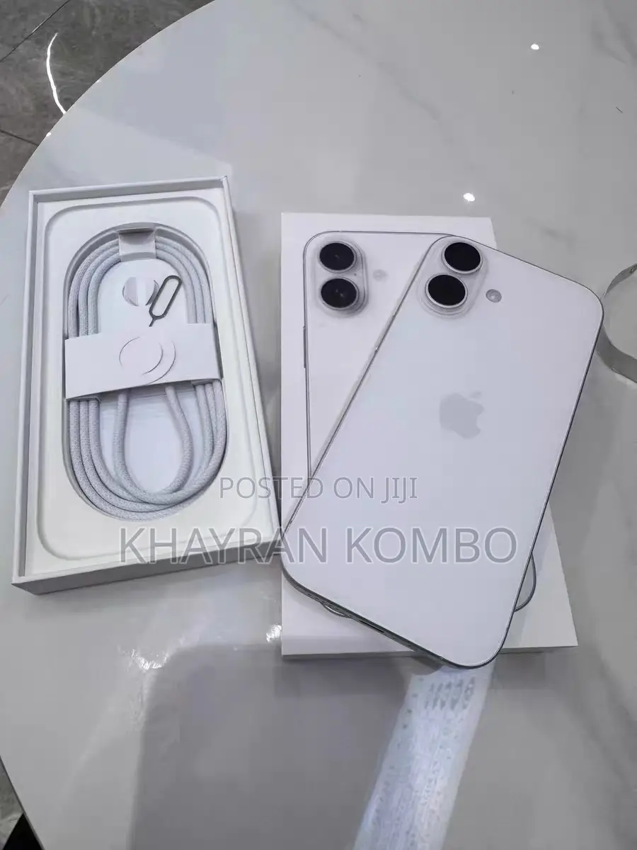 New Apple iPhone 17 256 GB White