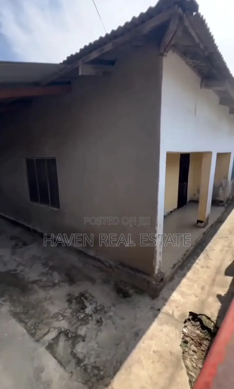 3bdrm House in Sinza for sale