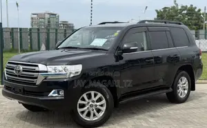 Toyota Land Cruiser 2017 Black