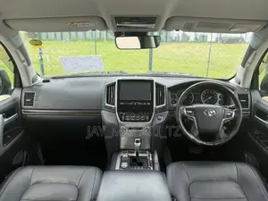 Toyota Land Cruiser 2017 Black