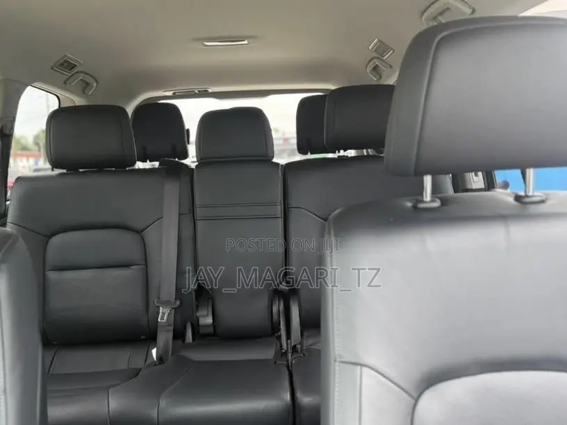 Toyota Land Cruiser 2017 Black