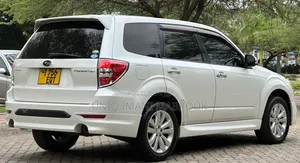 Subaru Forester 2010 White