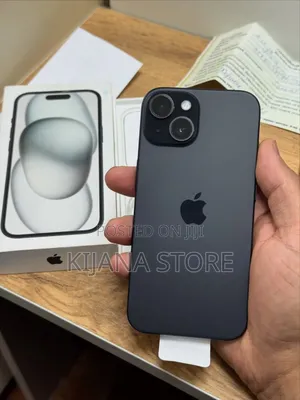 New Apple iPhone 15 128 GB Black