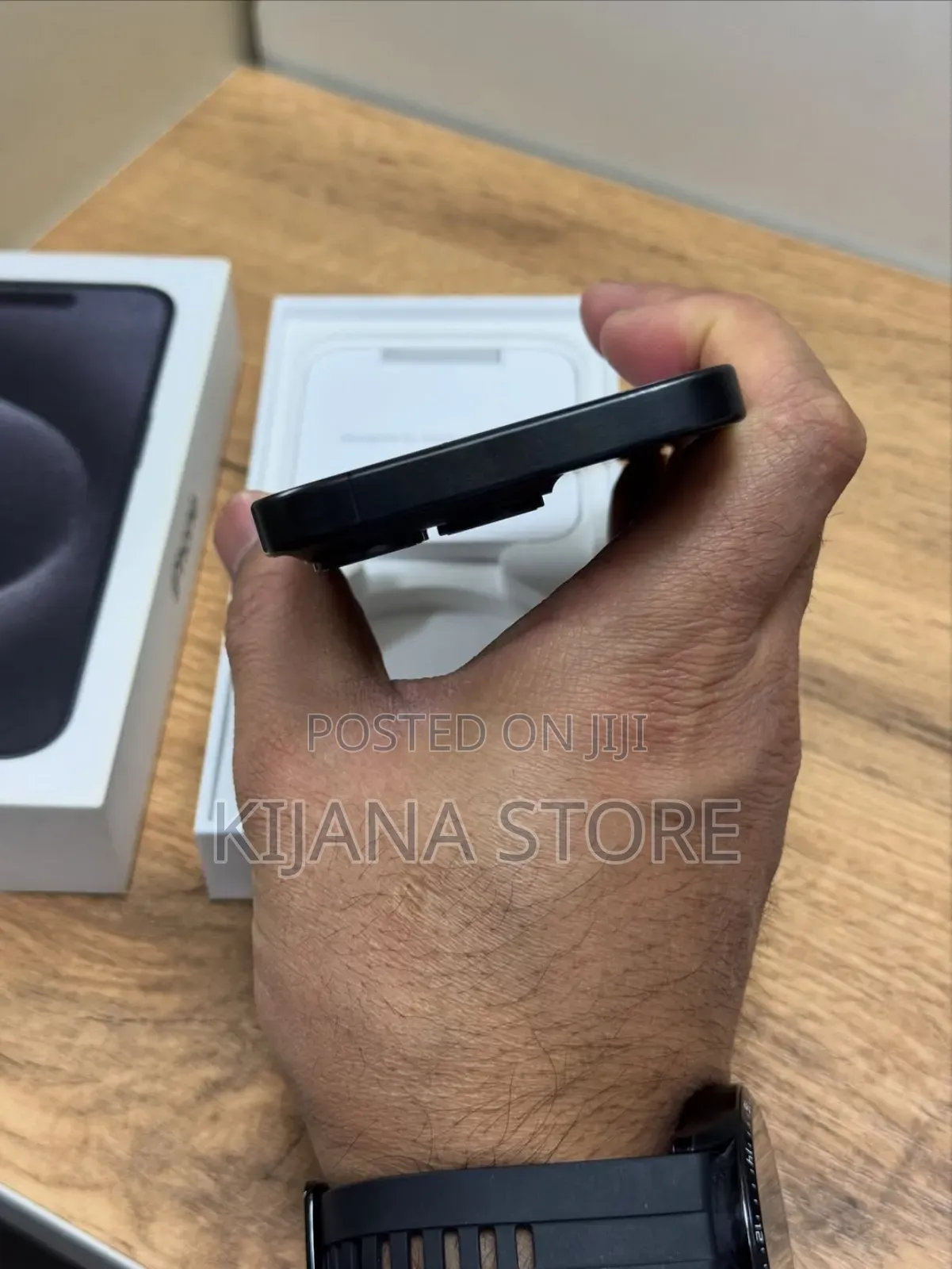 New Apple iPhone 15 Pro Max 256 GB Black