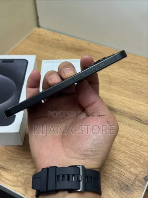 New Apple iPhone 15 Pro Max 256 GB Black
