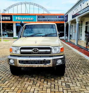 Toyota Land Cruiser 76 Series 2011 Beige