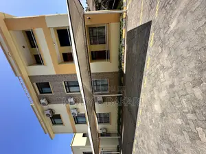 3bdrm Apartment in Oyster Bay for rent