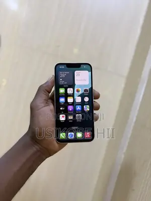 Apple iPhone 13 128 GB White