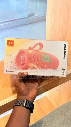 JBL Charge 6
