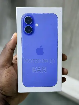 New Apple iPhone 16 128 GB Blue