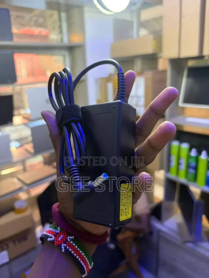 Complete Blue Pin Charger