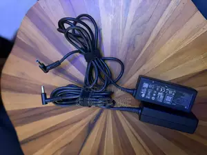 Complete Blue Pin Charger