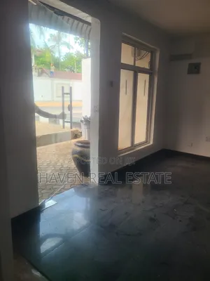 3bdrm Apartment in Mjini for sale