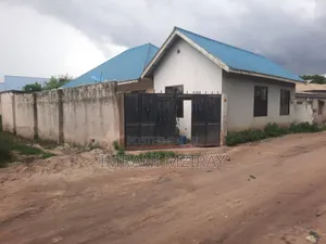 5bdrm Bungalow in Mlimani for sale