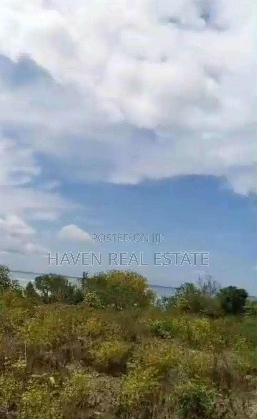 Beach Plot for Sale at Zanzibar Pongwe