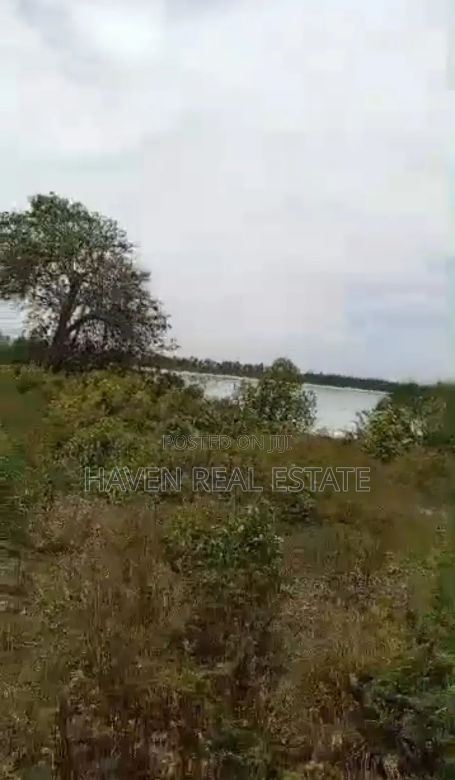 Beach Plot for Sale at Zanzibar Pongwe