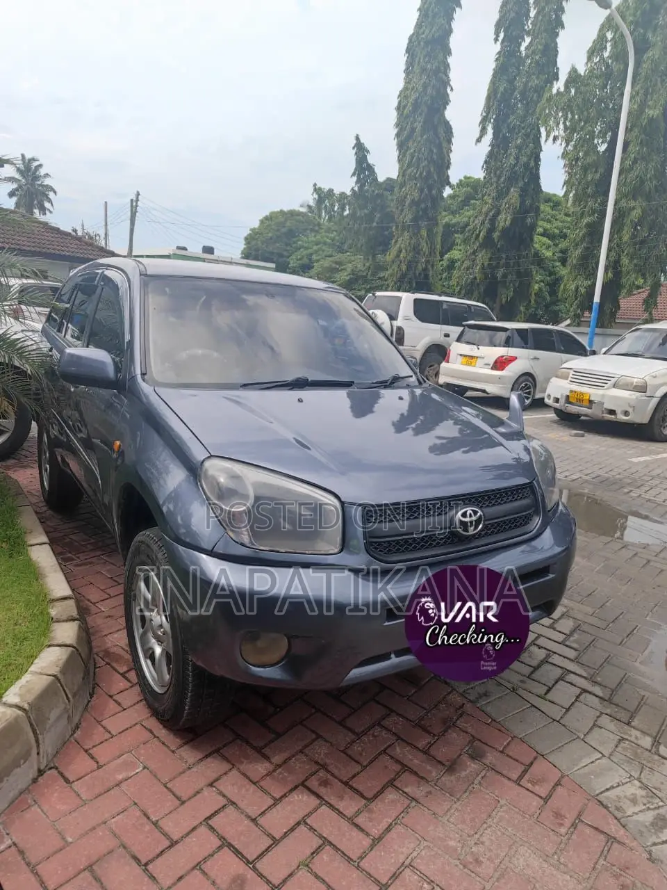 Toyota RAV4 2.0 2005 Gray