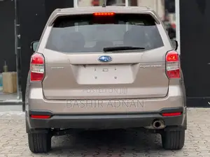 Subaru Forester SV Premium 2014 Gold
