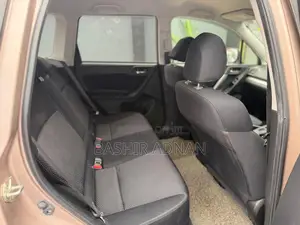 Subaru Forester SV Premium 2014 Gold