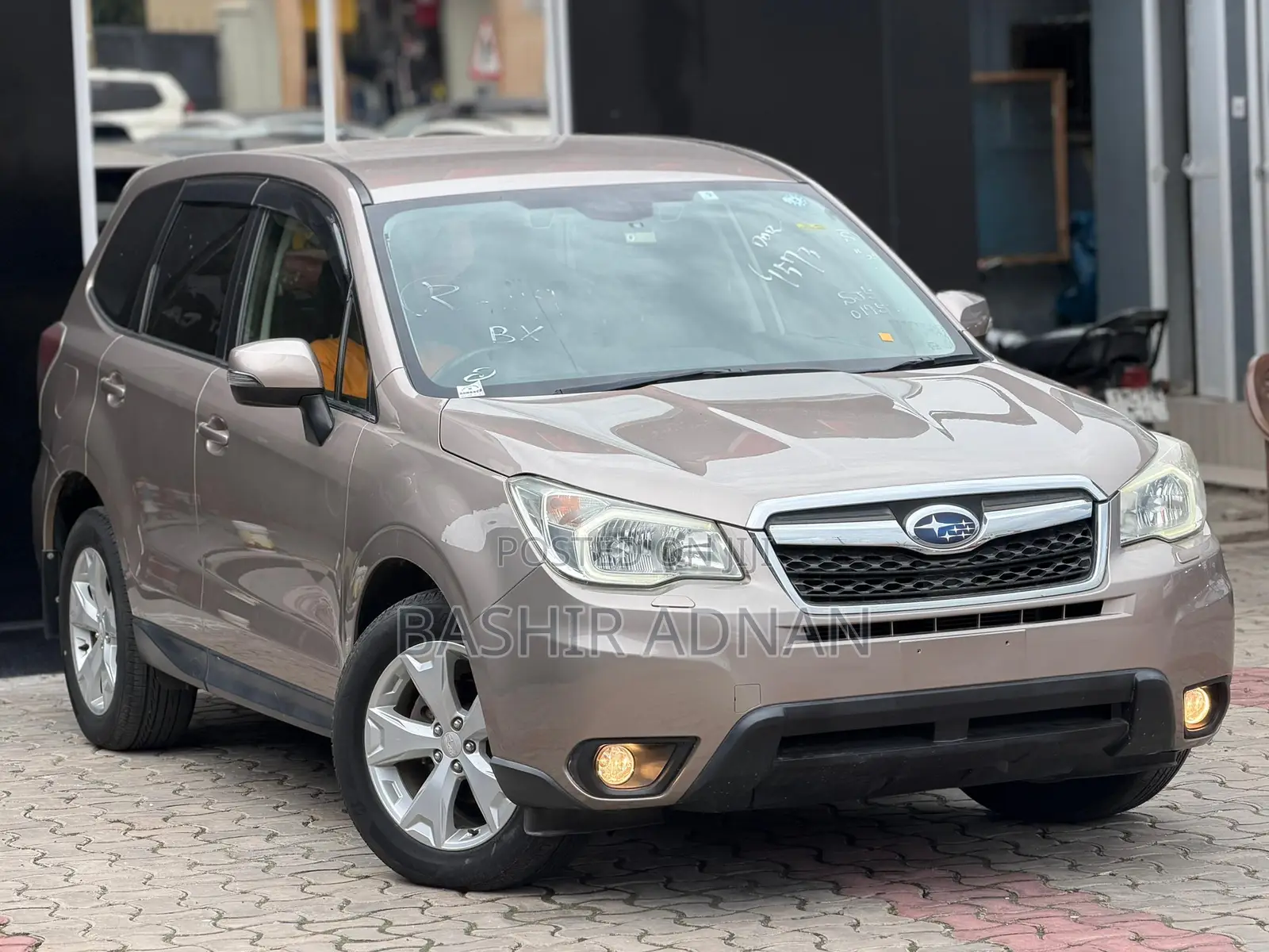 Subaru Forester SV Premium 2014 Gold