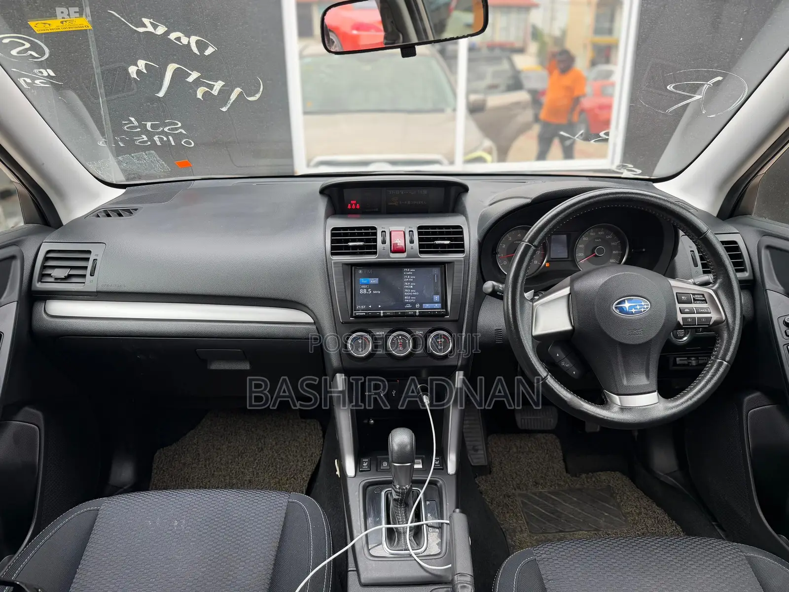 Subaru Forester SV Premium 2014 Gold