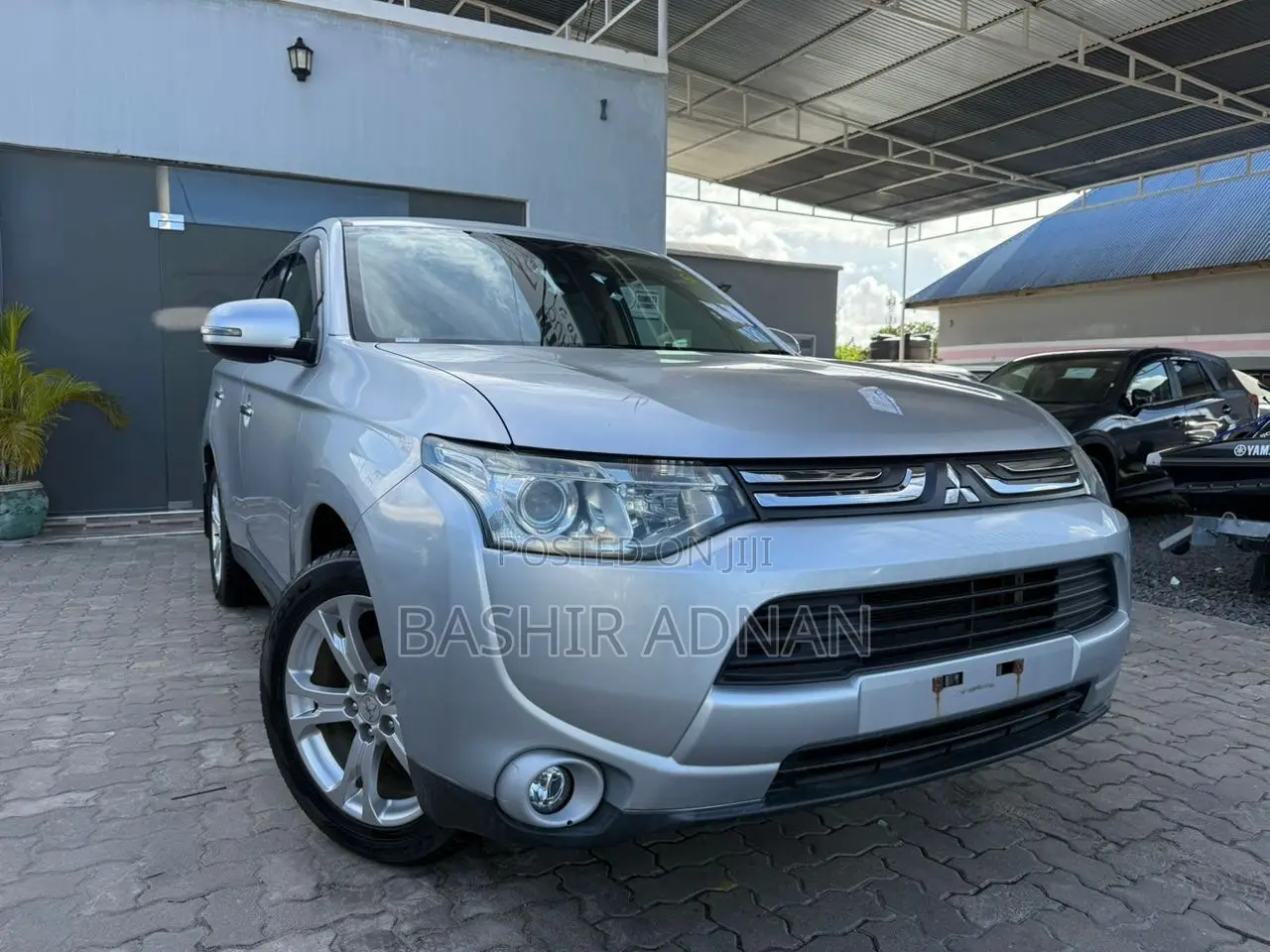 Mitsubishi Outlander 2013 Silver