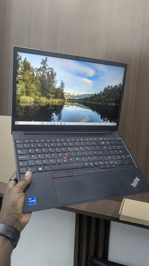 Laptop Lenovo ThinkPad E15 8GB Intel Core i7 SSD 256GB