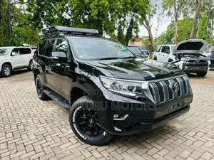 Toyota Land Cruiser Prado 2021 Black