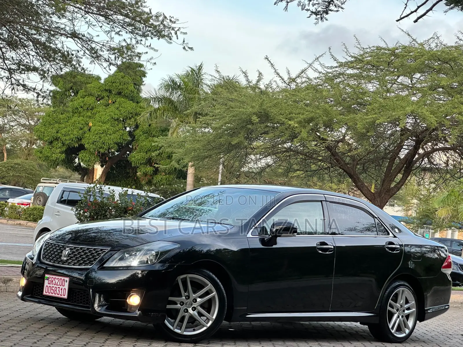 Toyota Crown 2011 Black