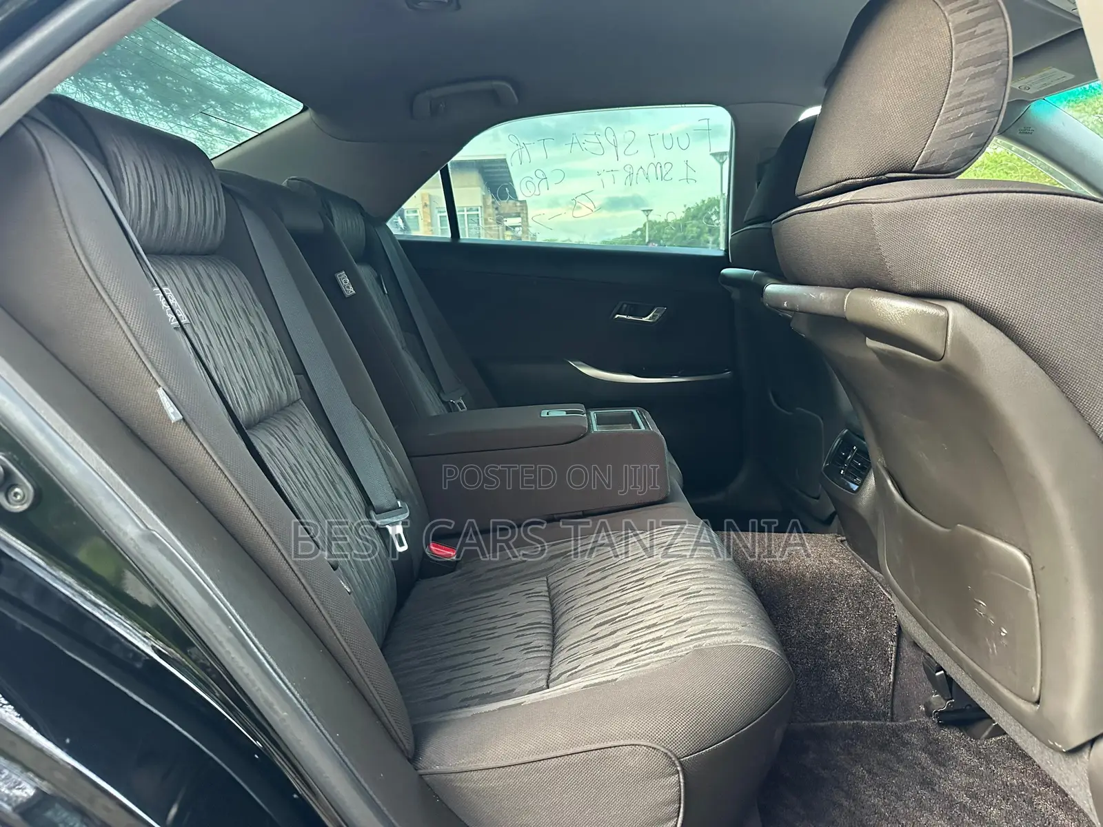 Toyota Crown 2011 Black