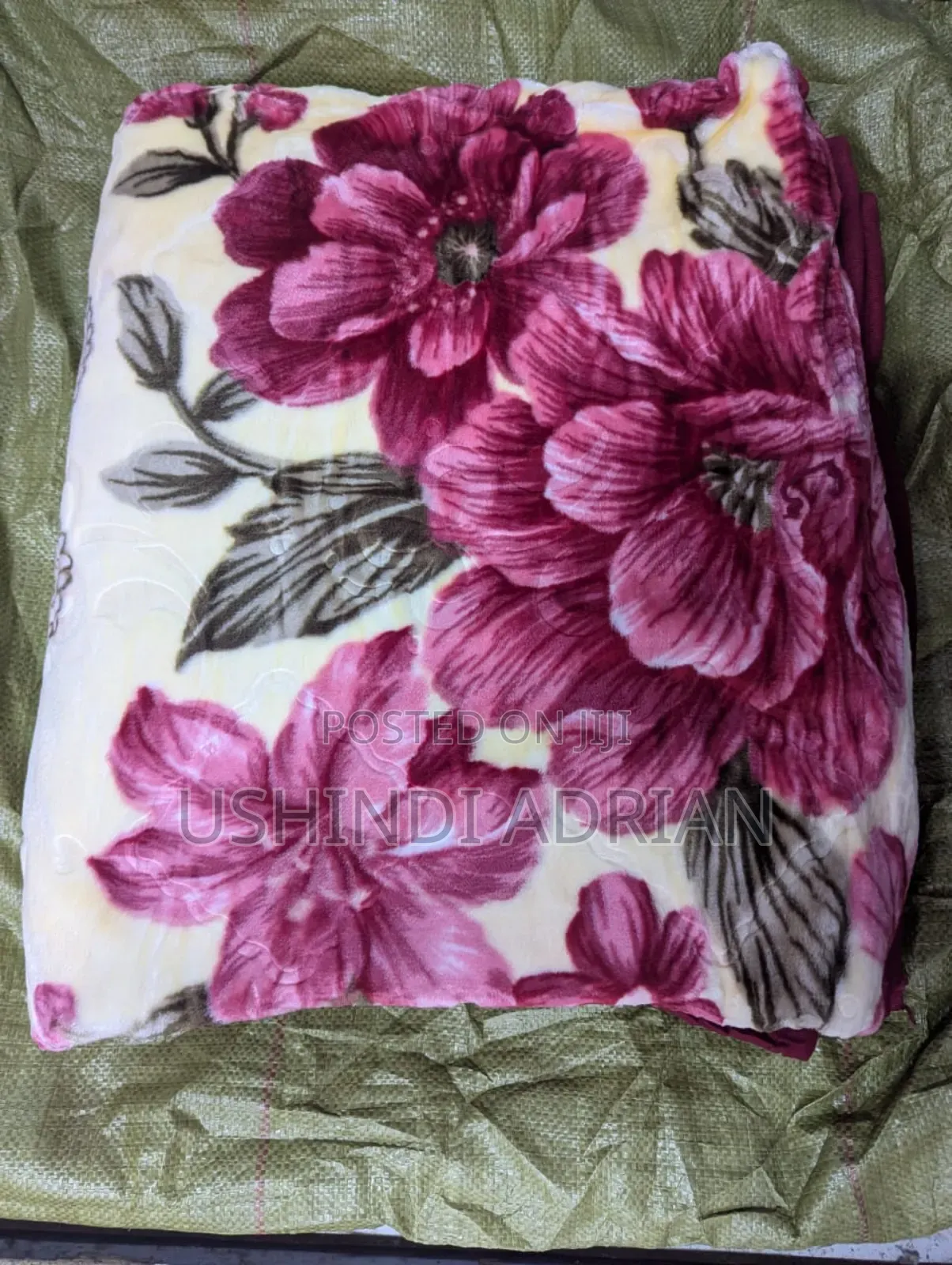 Cozy Luxe Blanket–Inasisitiza Luks Na Starehe