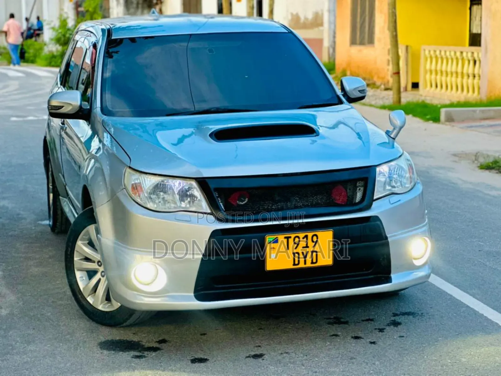 Subaru Forester 2011 Silver