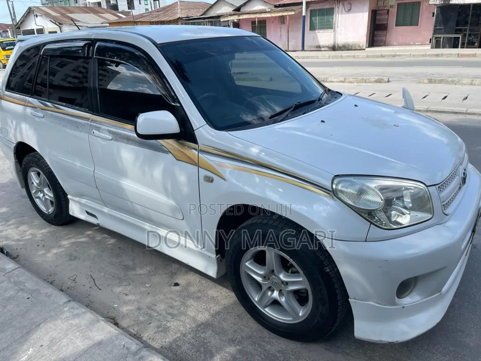 Toyota RAV4 2005 White