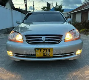Toyota Mark II 2004 Silver