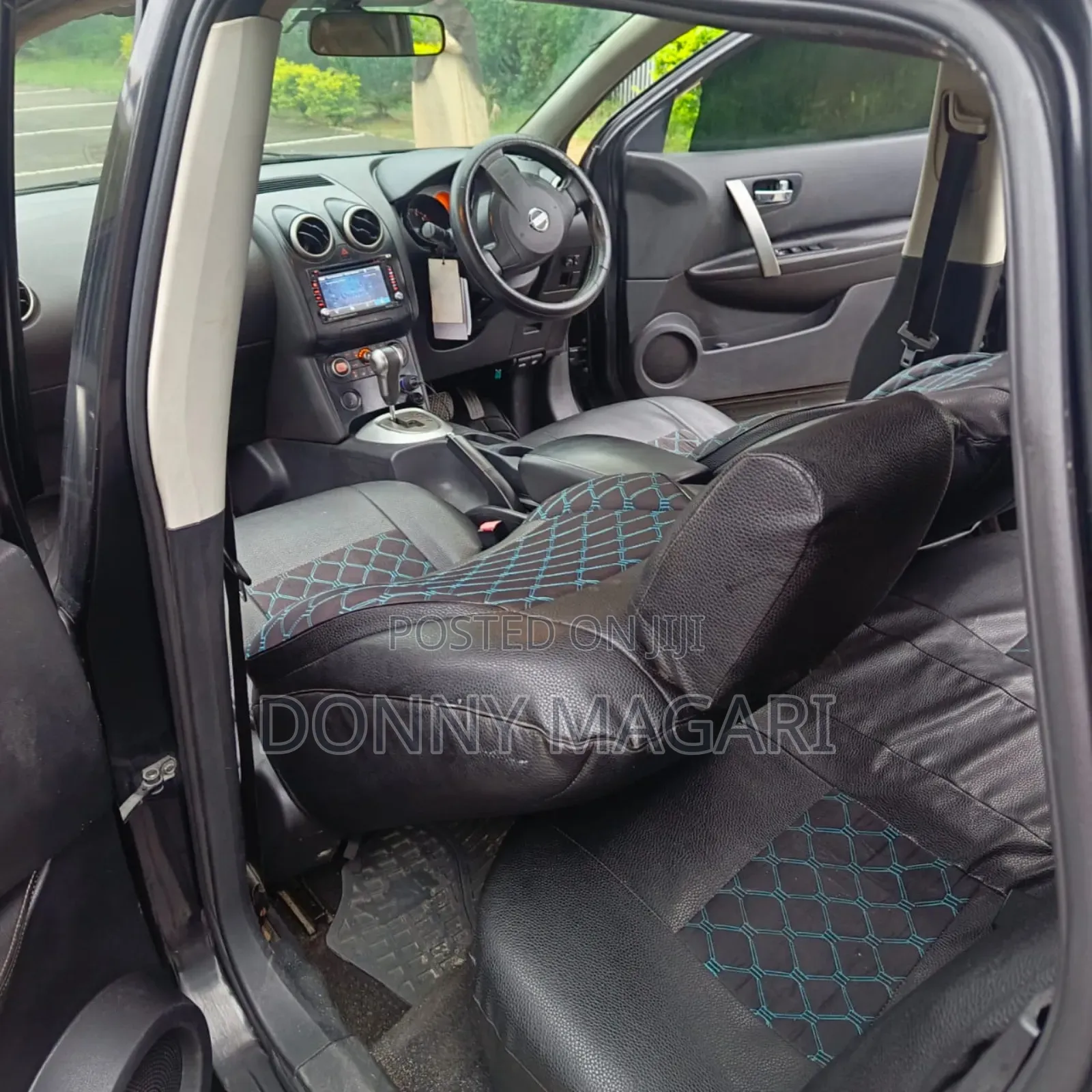 Nissan Dualis 2010 Black