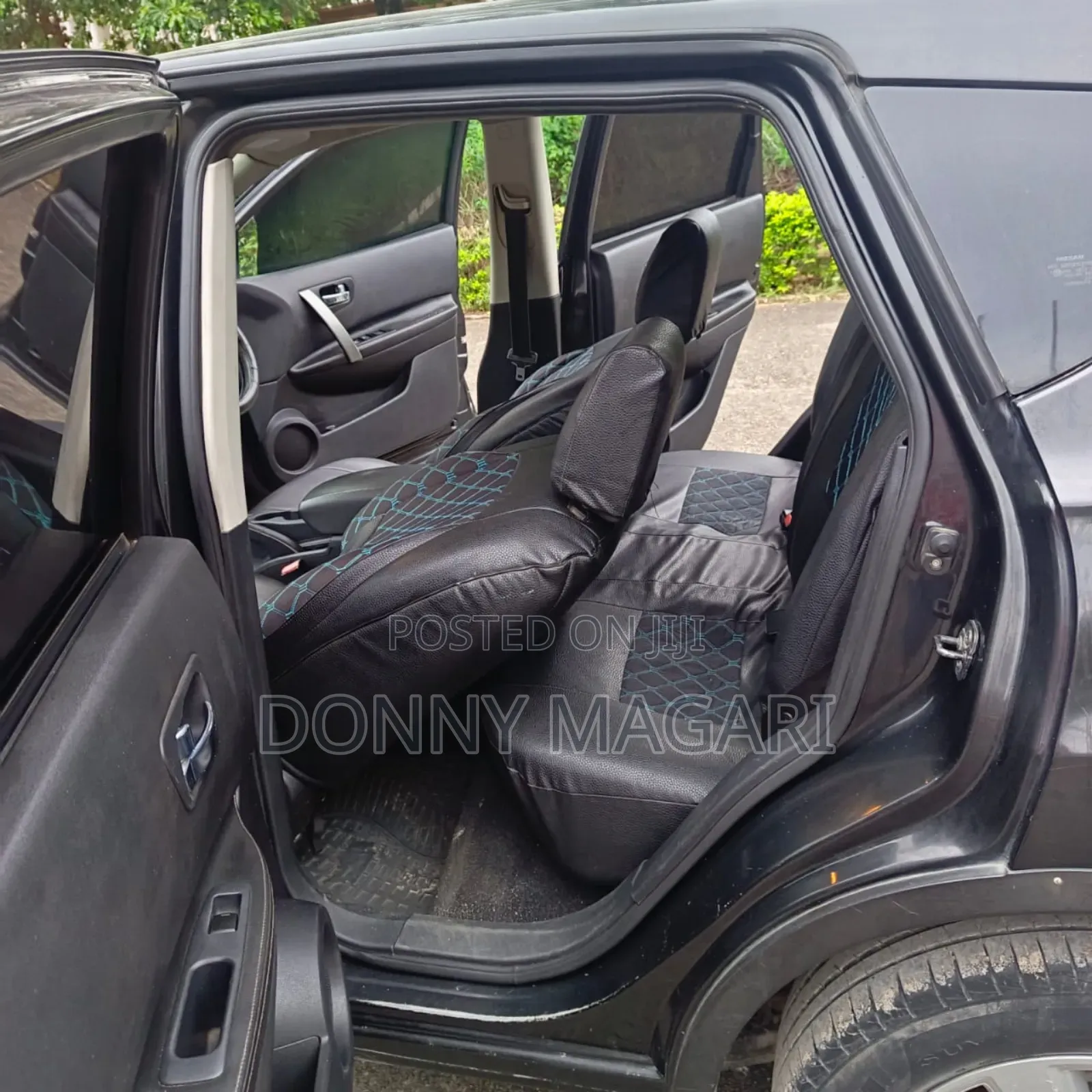 Nissan Dualis 2010 Black