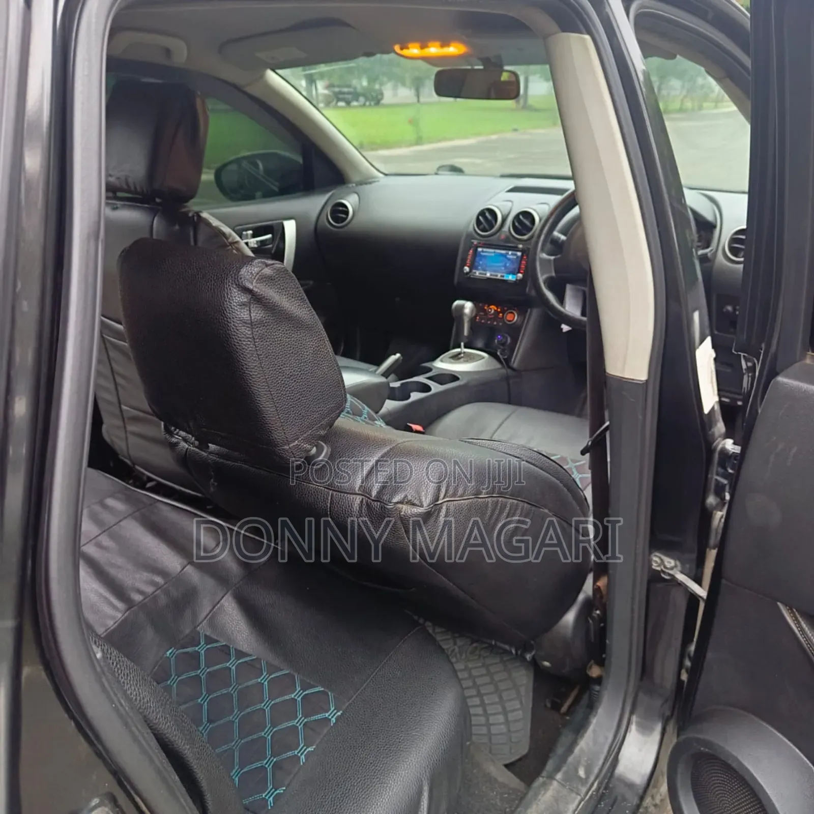 Nissan Dualis 2010 Black