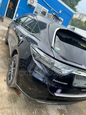 Toyota Harrier 2014 Blue