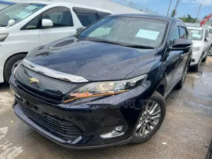 Toyota Harrier 2016 Blue
